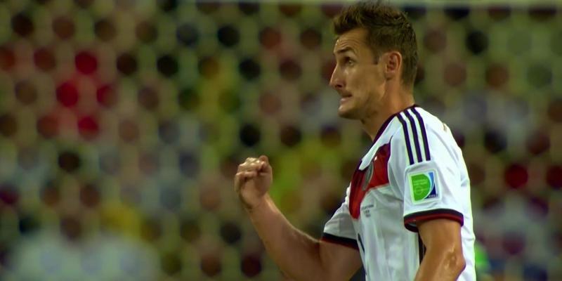 育竞技中的 育竞技中的