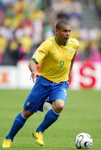 不仅展现了 不仅展现了