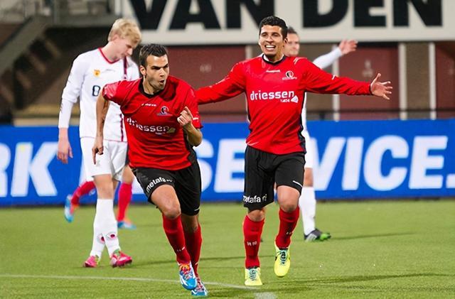 而在教练组 而在教练组