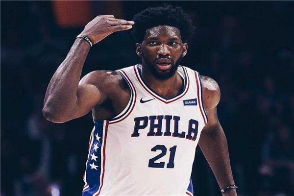 他不仅用实 他不仅用实