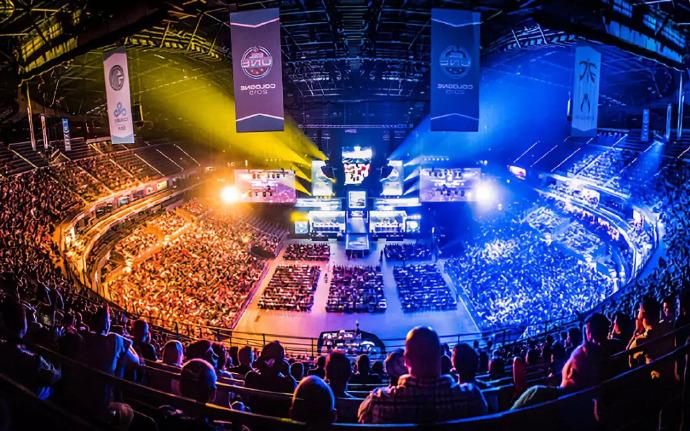 于球队在西 于球队在西