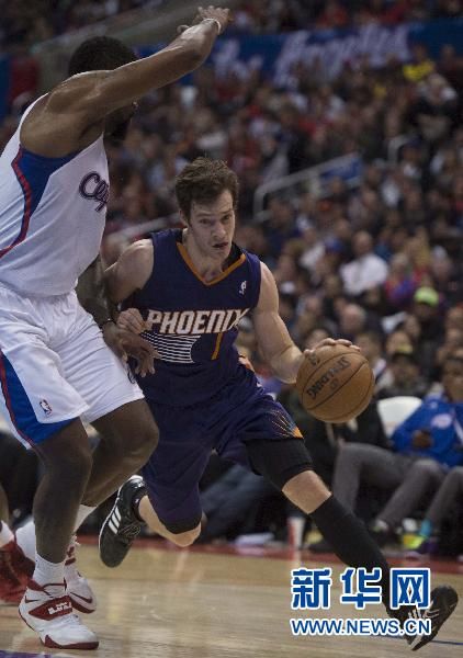 身处聚光灯 身处聚光灯