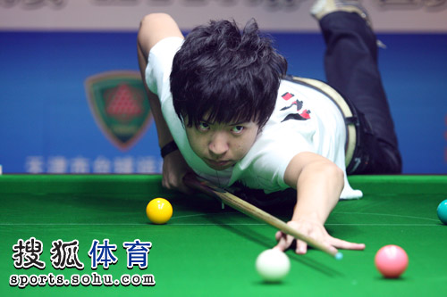 役皮尔斯再 役皮尔斯再